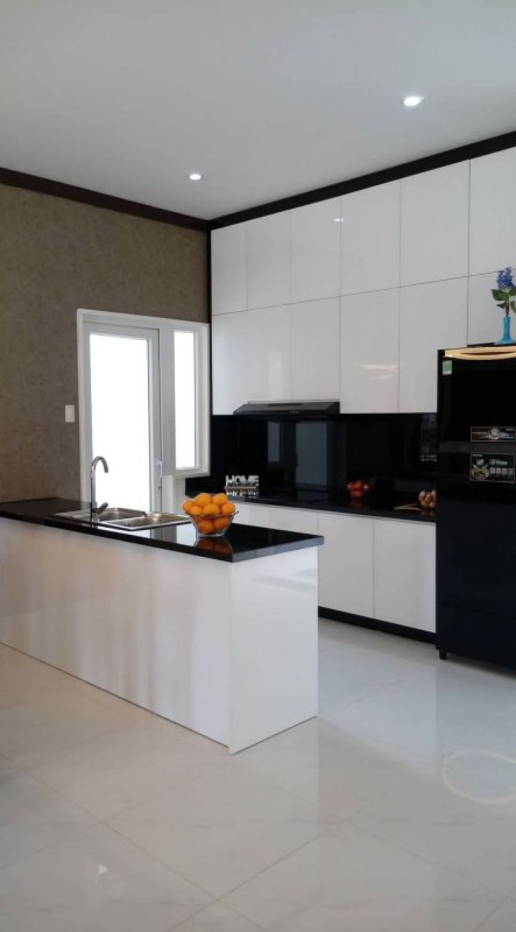 Em cần hỏi thông tin về 1 số căn hộ tại HCM Em cần hỏi thông tin về 1 số căn hộ tại HCM