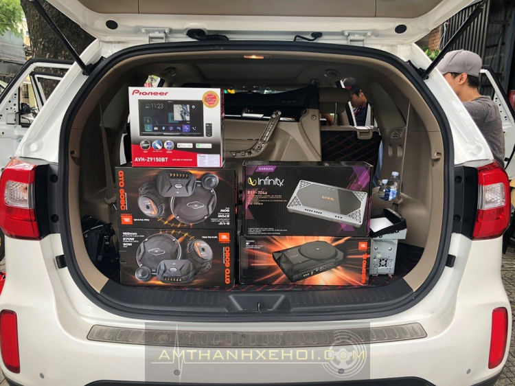 Độ âm thanh cho Kia Sorento. Độ âm thanh cho Kia Sorento.