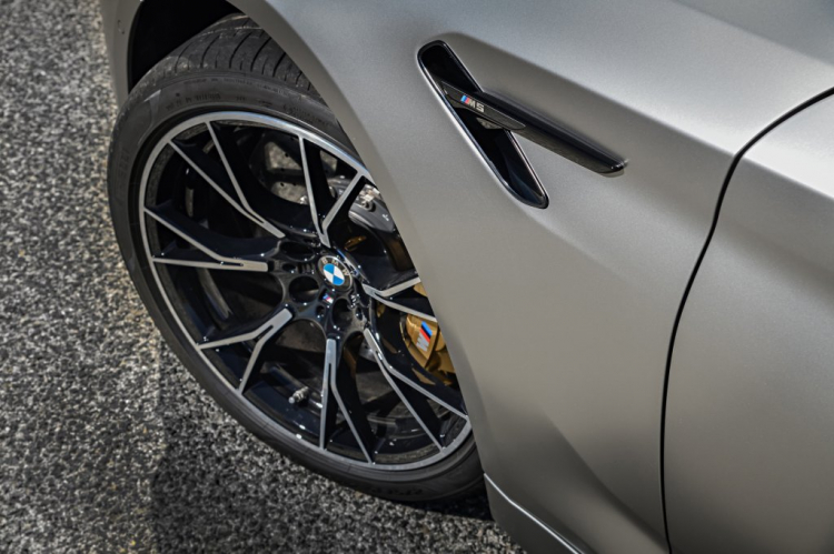M5 Competition 2019 - Chiếc BMW mạnh mẽ nhất hiện nay