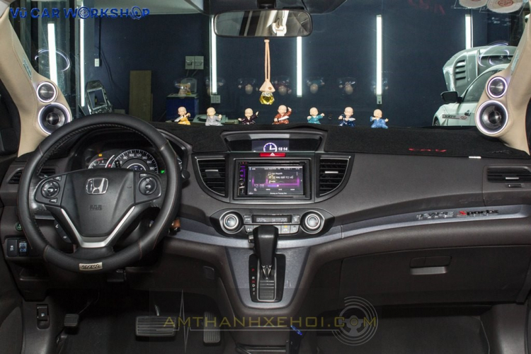 Độ âm thanh cho Honda CRV 2014 với thiết kế gọn gàng.