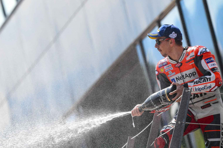 [MotoGP] Lorenzo chiến thắng thuyết phục tại Red Bull Ring (Áo)