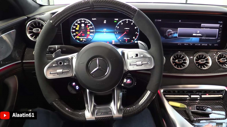 Video quay chi tiết thực tế Mercedes-AMG GT 63 S 4-Door 2019