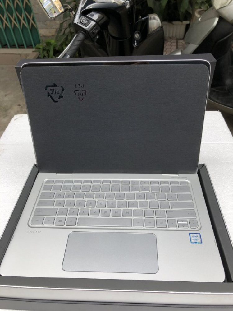 Macbook (OS) hay HP, Dell (Win) Macbook (OS) hay HP, Dell (Win)