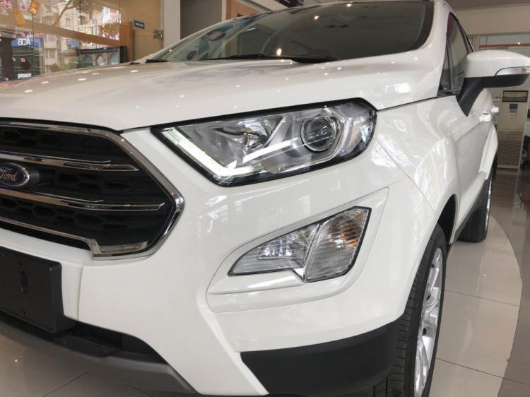 GIÁ XE FORD THÁNG 12/2018 GIẢM GIÁ SÂU, ƯU ĐÃI VÀ QUÀ TẶNG HẤP DẪN, TRẢ GÓP 80,90% KHI MUA XE