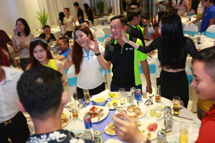 Caravan mừng sinh nhật chi hội BFC lần thứ 5 và những người bạn Caravan mừng sinh nhật chi hội BFC lần thứ 5 và những người bạn