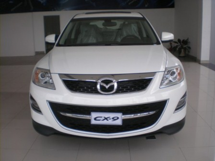 Các Bác vào tư vấn mua xe giúp em ! Các Bác vào tư vấn mua xe giúp em !