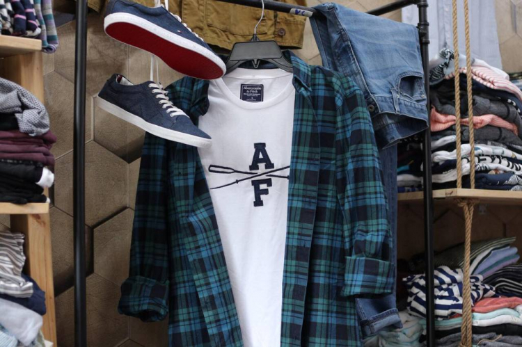 Shop Hai Lúa chuyên hàng VNXK, giá siêu siêu rẻ Shop Hai Lúa chuyên hàng VNXK, giá siêu siêu rẻ