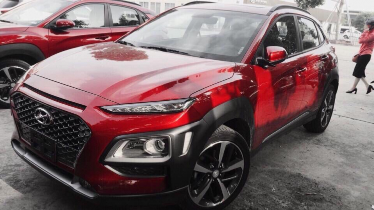 Hyundai Kona 2018  giao xe tháng 9...