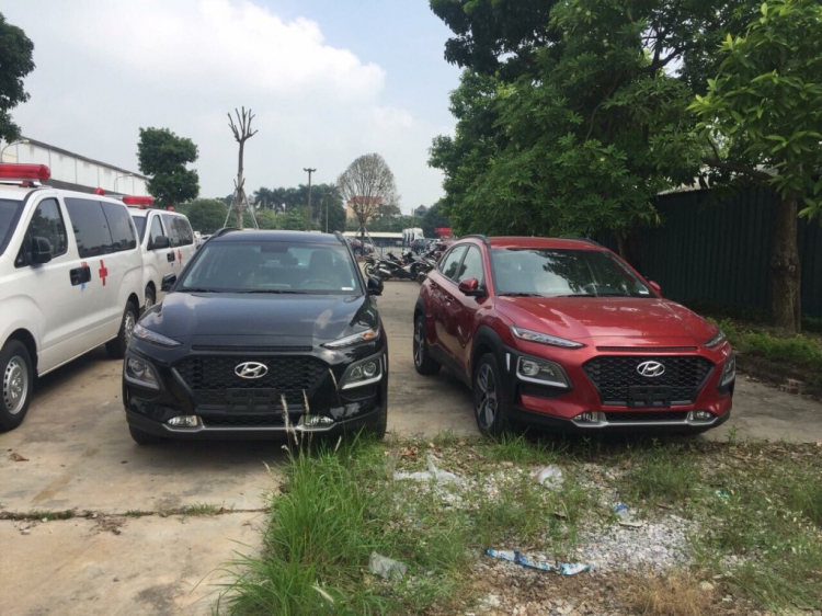 Hyundai Kona 2018  giao xe tháng 9...