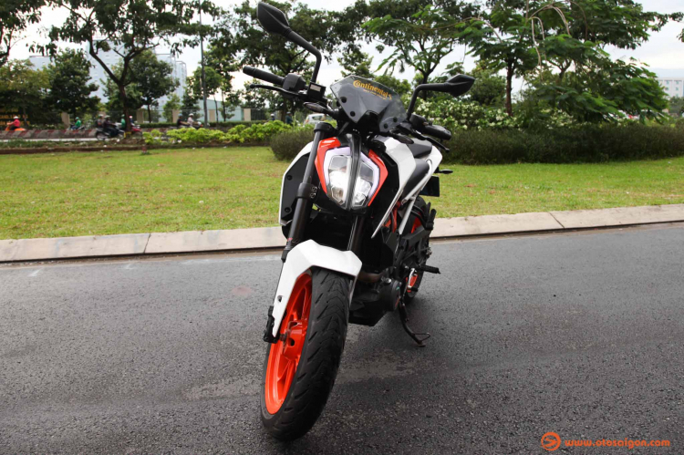 [ĐGX] Trải nghiệm KTM Duke 390 2018: ga điện tử, ABS 3 chế độ, giá dưới 180 triệu