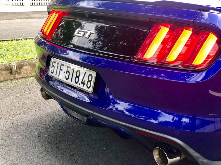 Ford Mustang GT V8 5.0L đời 2016 hàng hiếm tại Việt Nam được rao bán khoảng 2,7 tỷ đồng