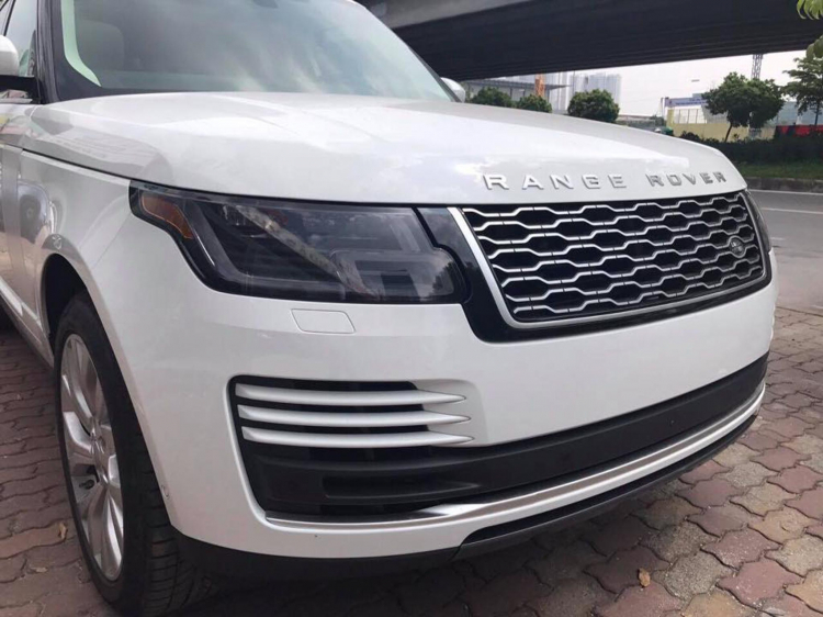 SUV hạng sang Land Rover Range Rover bản HSE 2018 về Việt Nam