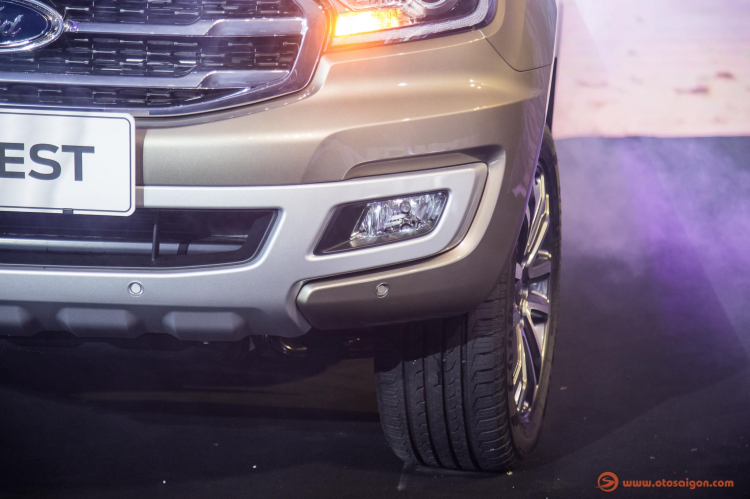 So sánh Ford Everest 2019 và Toyota Fortuner 2018