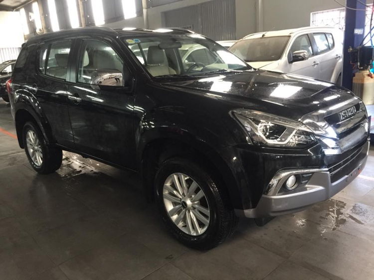 Isuzu Mu-X và Isuzu D-max 2018 về Việt Nam, chuẩn bị ra mắt vào tháng 9