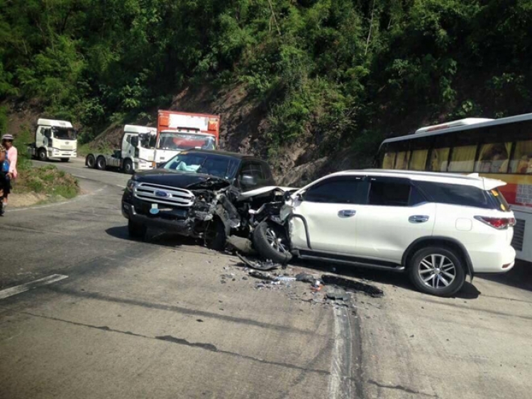 So sánh Ford Everest 2019 và Toyota Fortuner 2018 So sánh Ford Everest 2019 và Toyota Fortuner 2018