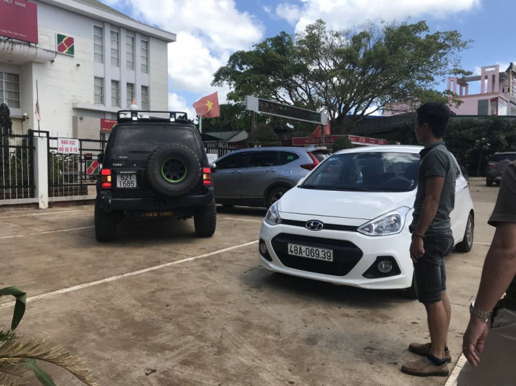 Thiện nguyện: Quà cho "Buôn Mười điều KHÔNG CÓ" ở Cheng Leng! Thiện nguyện: Quà cho "Buôn Mười điều KHÔNG CÓ" ở Cheng Leng!