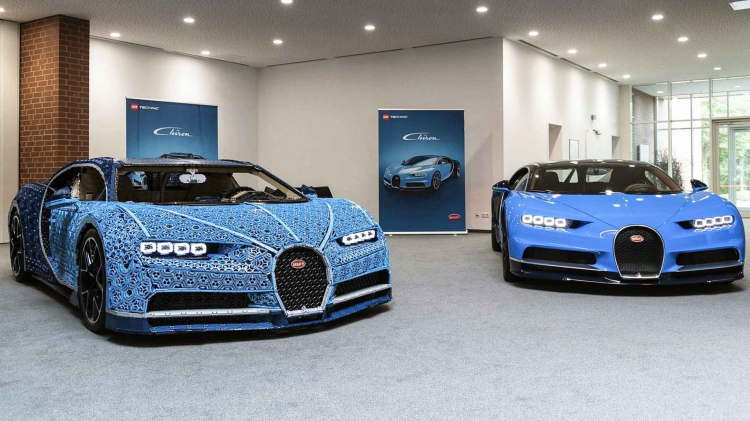 Mô hình Bugatti Chiron bằng LEGO tỷ lệ 1:1; có thể cầm lái được