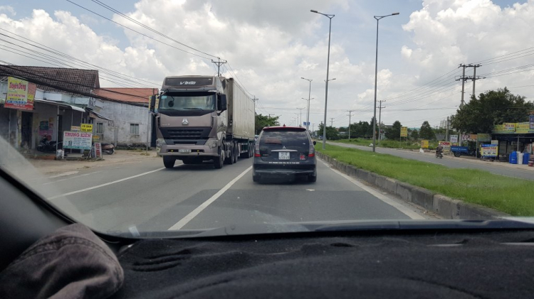 Kẹt xe hướng Cần Thơ -> Vĩnh Long