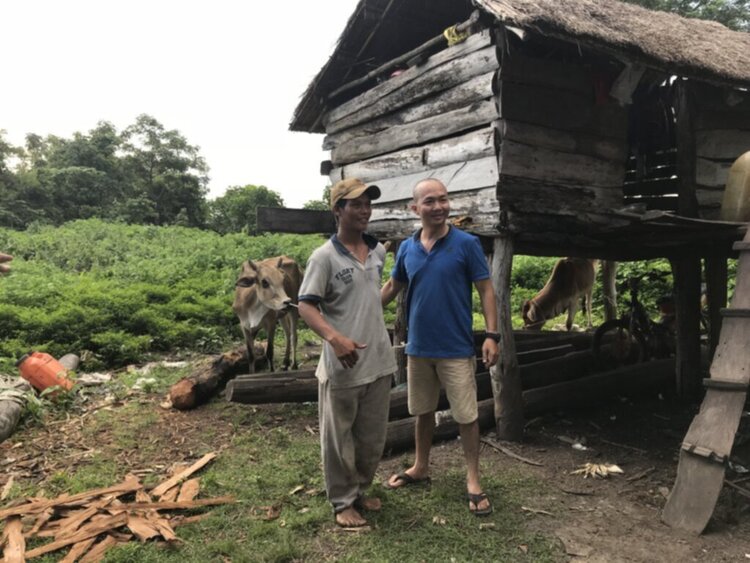 Thiện nguyện: Quà cho "Buôn Mười điều KHÔNG CÓ" ở Cheng Leng! Thiện nguyện: Quà cho "Buôn Mười điều KHÔNG CÓ" ở Cheng Leng!
