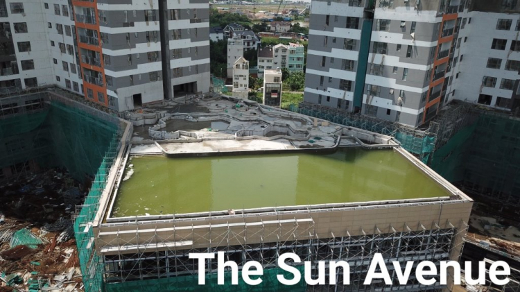 Giữa tháng 9 này The Sun Avenue cất nóc rồi thì có kịp bàn giao nhà trong Quý 2 - 2018 không các bác