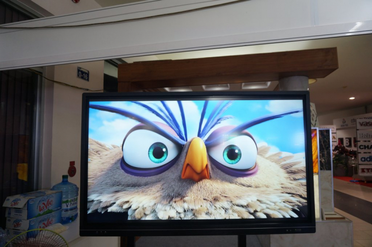 43" 4K Smart giá bèo, Cho thuê màn hình ghép (VideoWall), màn hình quảng cáo chân đứng