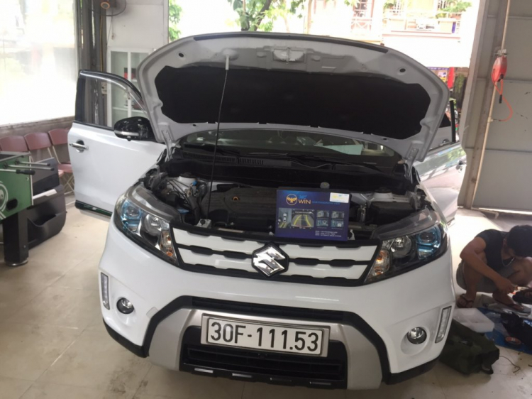 Camera 360 độ OWIN - An toàn tuyệt đối, ghi lại hành trình, vạch dẫn hướng Mercedes chính xác Camera 360 độ OWIN - An toàn tuyệt đối, ghi lại hành trình, vạch dẫn hướng Mercedes chính xác