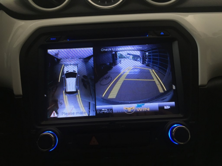 Camera 360 độ OWIN - An toàn tuyệt đối, ghi lại hành trình, vạch dẫn hướng Mercedes chính xác Camera 360 độ OWIN - An toàn tuyệt đối, ghi lại hành trình, vạch dẫn hướng Mercedes chính xác