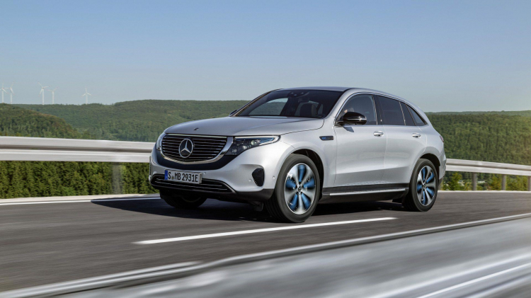 Mercedes giới thiệu mẫu crossover điện EQC hoàn toàn mới