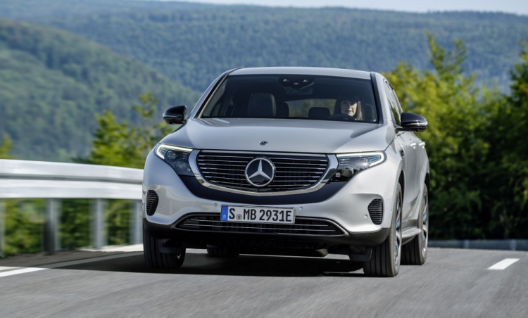 Tìm hiểu chi tiết Mercedes EQC - Xe điện thương mại đầu tiên của Mercedes-Benz Tìm hiểu chi tiết Mercedes EQC - Xe điện thương mại đầu tiên của Mercedes-Benz