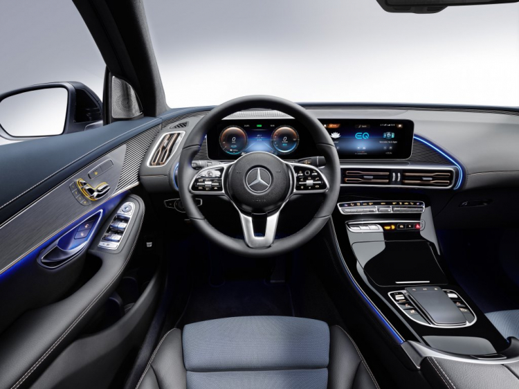 Tìm hiểu chi tiết Mercedes EQC - Xe điện thương mại đầu tiên của Mercedes-Benz Tìm hiểu chi tiết Mercedes EQC - Xe điện thương mại đầu tiên của Mercedes-Benz
