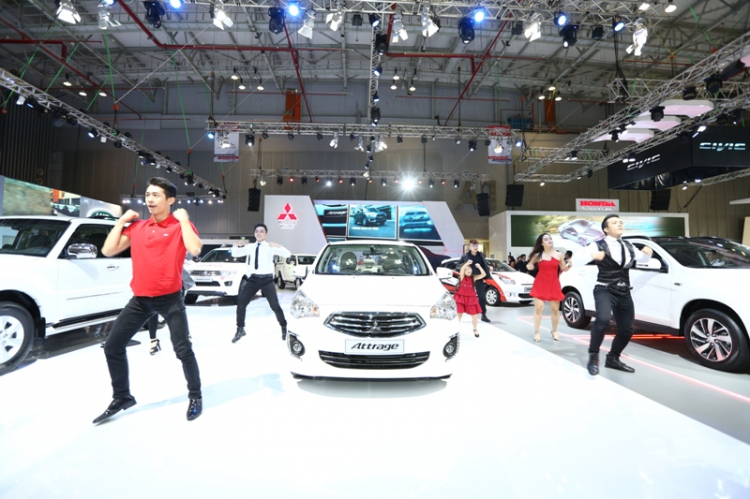[VMS 2014]  Mitsubishi: 7 mẫu xe "True Quality - Thật là chất"