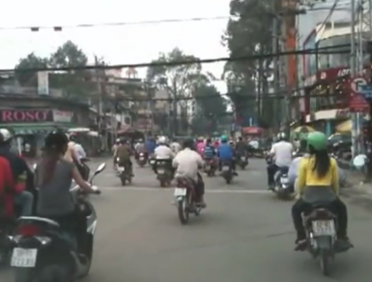 Đi từ cầu Nguyễn Tri Phương xuống từ quận 8, oto có được rẻ phải vào Trần Hưng Đạo không?