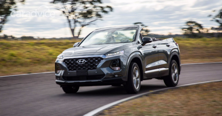 Hyundai Santa Fe 2019 phiên bản mui trần bất ngờ xuất hiện tại Úc