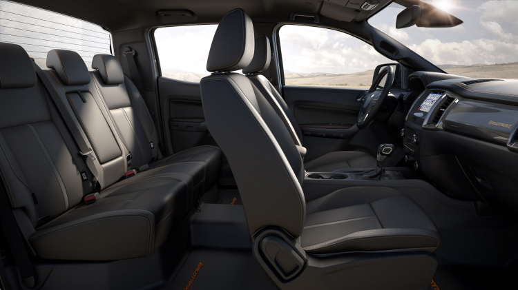 Ford Ranger 2019 nâng cấp thêm động cơ Bi-Turbo và hộp số 10 cấp, giá bán từ 630 triệu đồng