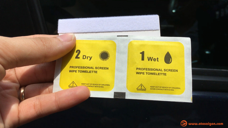 Phương pháp chống đọng nước trên kính hậu ôtô - chỉ 50k