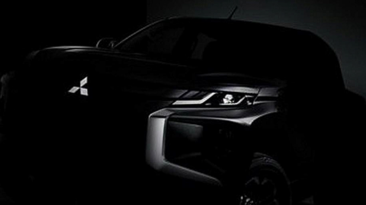 Mitsubishi Triton 2018 lộ teaser hấp dẫn