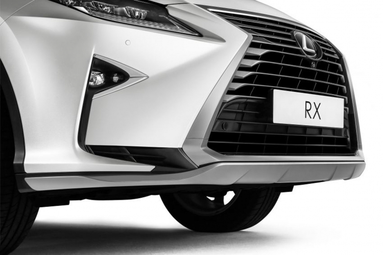 Lexus giới thiệu RX 300 phiên bản đặc biệt ''Special Edition'' tại Malaysia