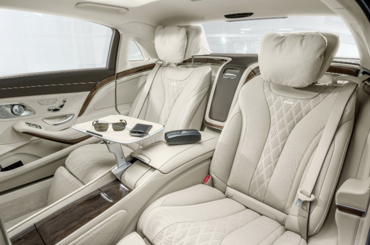 Mercedes-Maybach S600 ra mắt ở Los Angeles