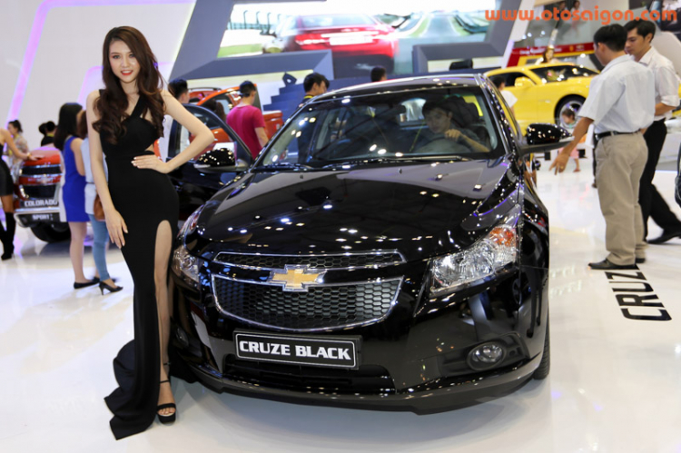 [VMS 2014] Cận cảnh Chevrolet Cruze Black Edition