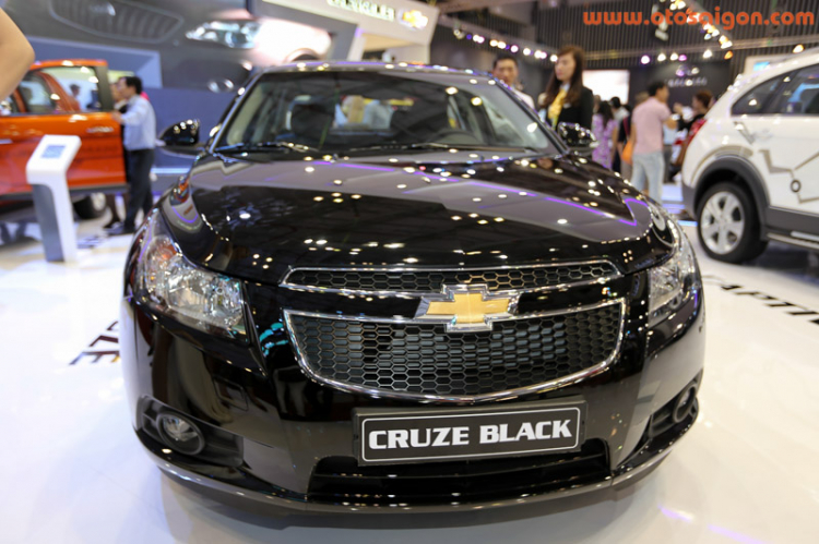 [VMS 2014] Cận cảnh Chevrolet Cruze Black Edition
