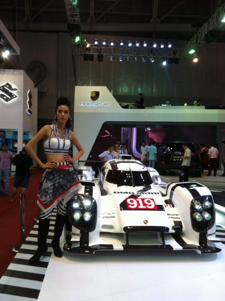 Hẹn hò xem Vietnam Motor Show kết hợp off trù bị chuyến Từ Thiện