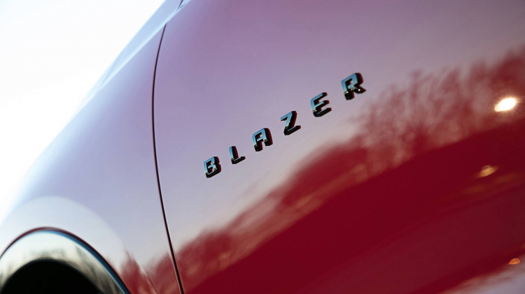 Chevrolet Blazer 2019 báo giá từ 30.000 USD tại Mỹ