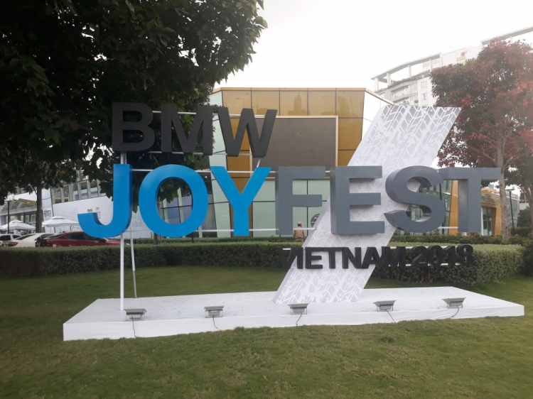 ĐÃ MẮT VỚI SỰ KIỆN BMW JOY FEST 2018 ĐANG DIỄN RA (28 - 30/08/2018)