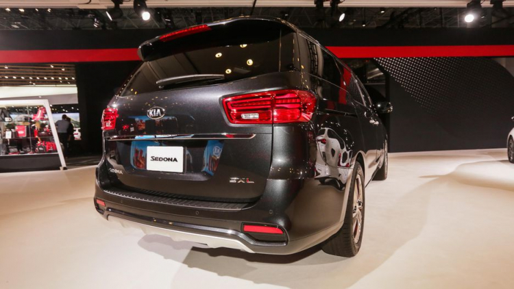 HÉ LỘ HÌNH ẢNH KIA SEDONA 2019 TRÊN ĐƯỜNG VỀ VIỆT NAM