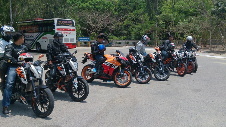 Hỏi dìa xe KTM Duke 390?