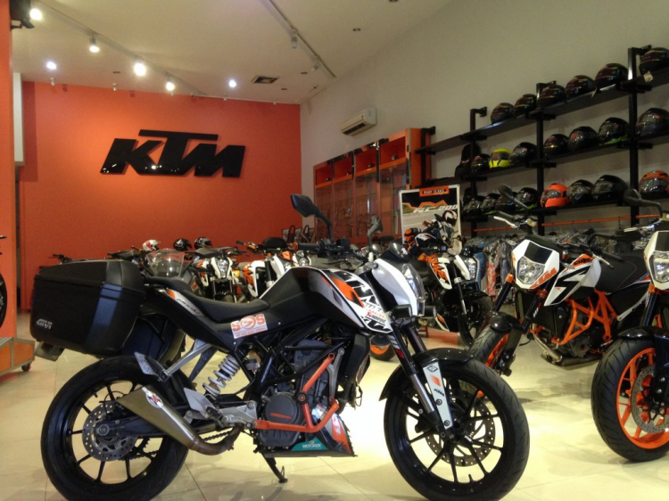 Hỏi dìa xe KTM Duke 390?