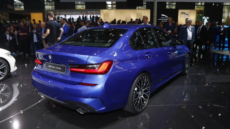 [PMS 2018] Ảnh thực tế BMW 3-Series 2019 (G20) tại Paris Motor Show 2018