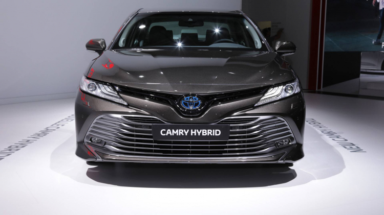 [PMS 2018] Toyota Camry Hybrid 2019 chính thức quay trở lại châu Âu sau 14 năm