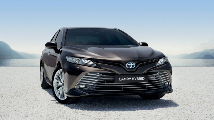 [PMS 2018] Toyota Camry Hybrid 2019 chính thức quay trở lại châu Âu sau 14 năm