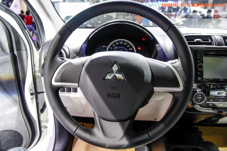 [VMS 2014] Cận cảnh Mitsubishi Attrage và Outlander Sport